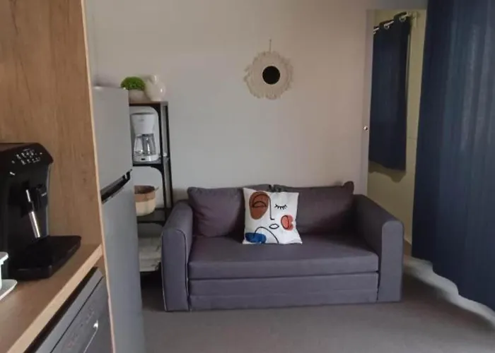 Standard Two Bedroom Mobile With Terrace And Sea View Br3