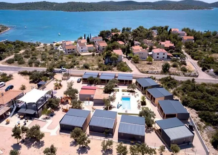 Standard Two Bedroom Mobile With Terrace And Sea View Br3